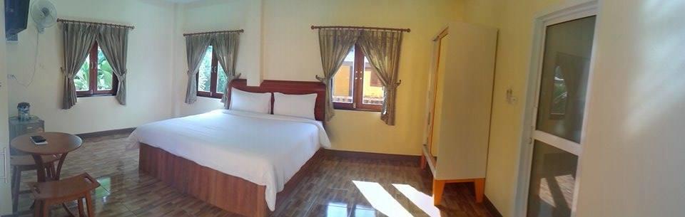 Hotel Baan Mek Lom à Khao Lak Extérieur photo