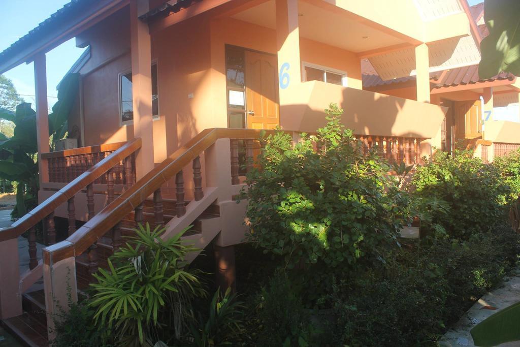 Hotel Baan Mek Lom à Khao Lak Extérieur photo