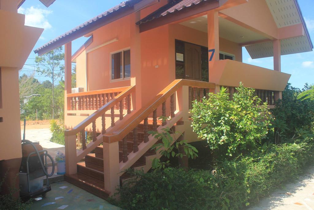 Hotel Baan Mek Lom à Khao Lak Extérieur photo